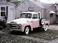 1956 - IHC S110 Allen Harpham